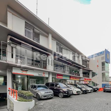 Sang Surya Guesthouse Syariah Near Rs Hasan Sadikin Mitra Reddoorz บันดุง ภายนอก รูปภาพ